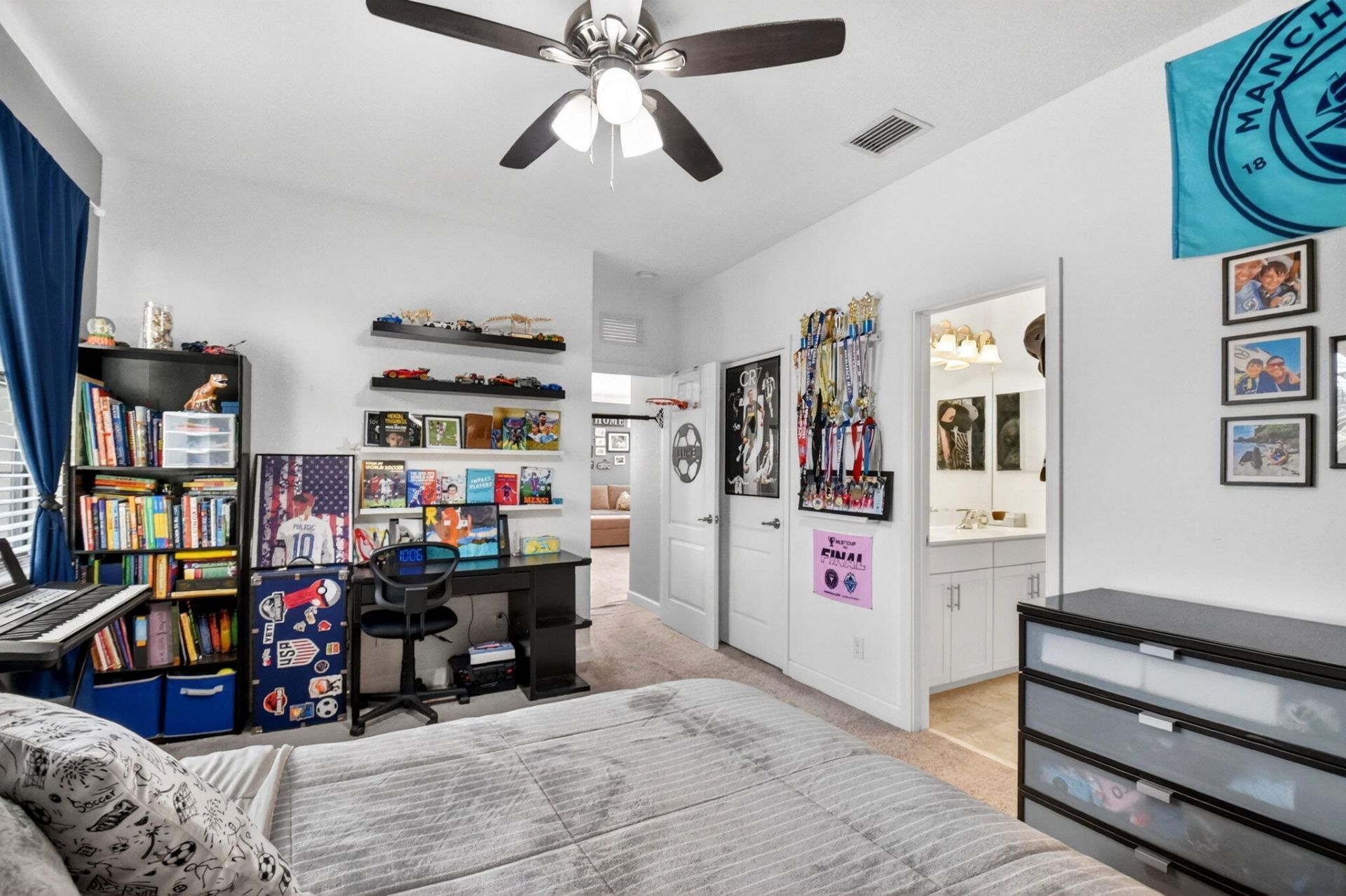 9062 Gulf Cove Drive, Wellington, FL 33467 Photo