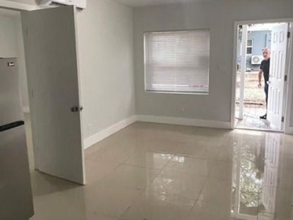 12322 NE 6th Avenue, Unit 2, North Miami, FL 33161