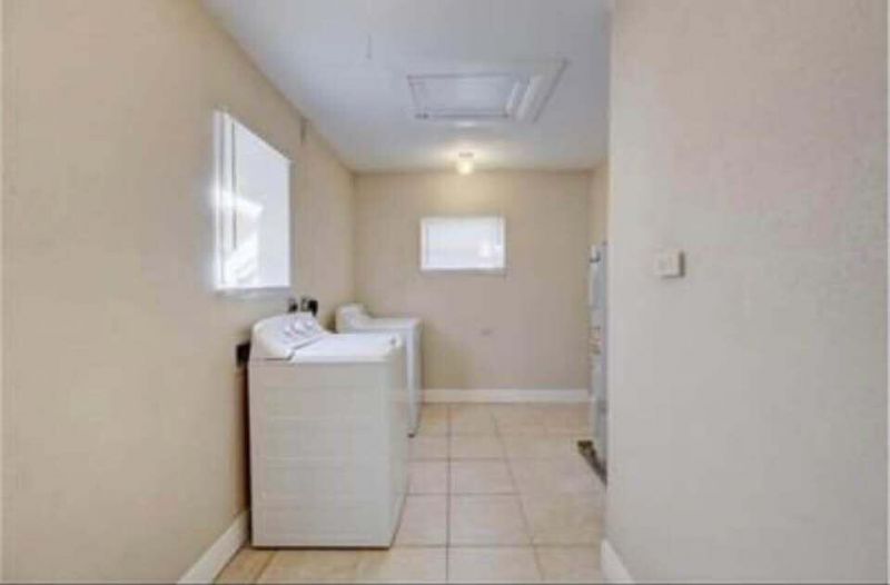952 30th Street, West Palm Beach, FL 33407 Photo