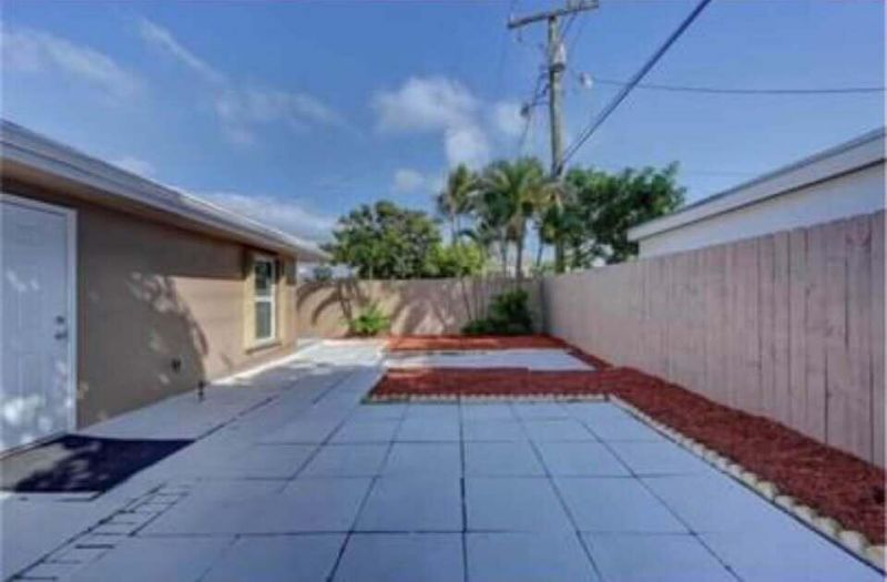 952 30th Street, West Palm Beach, FL 33407 Photo