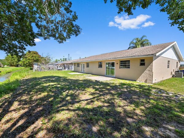 4550 SE Salvatori Road, Stuart, FL 34997