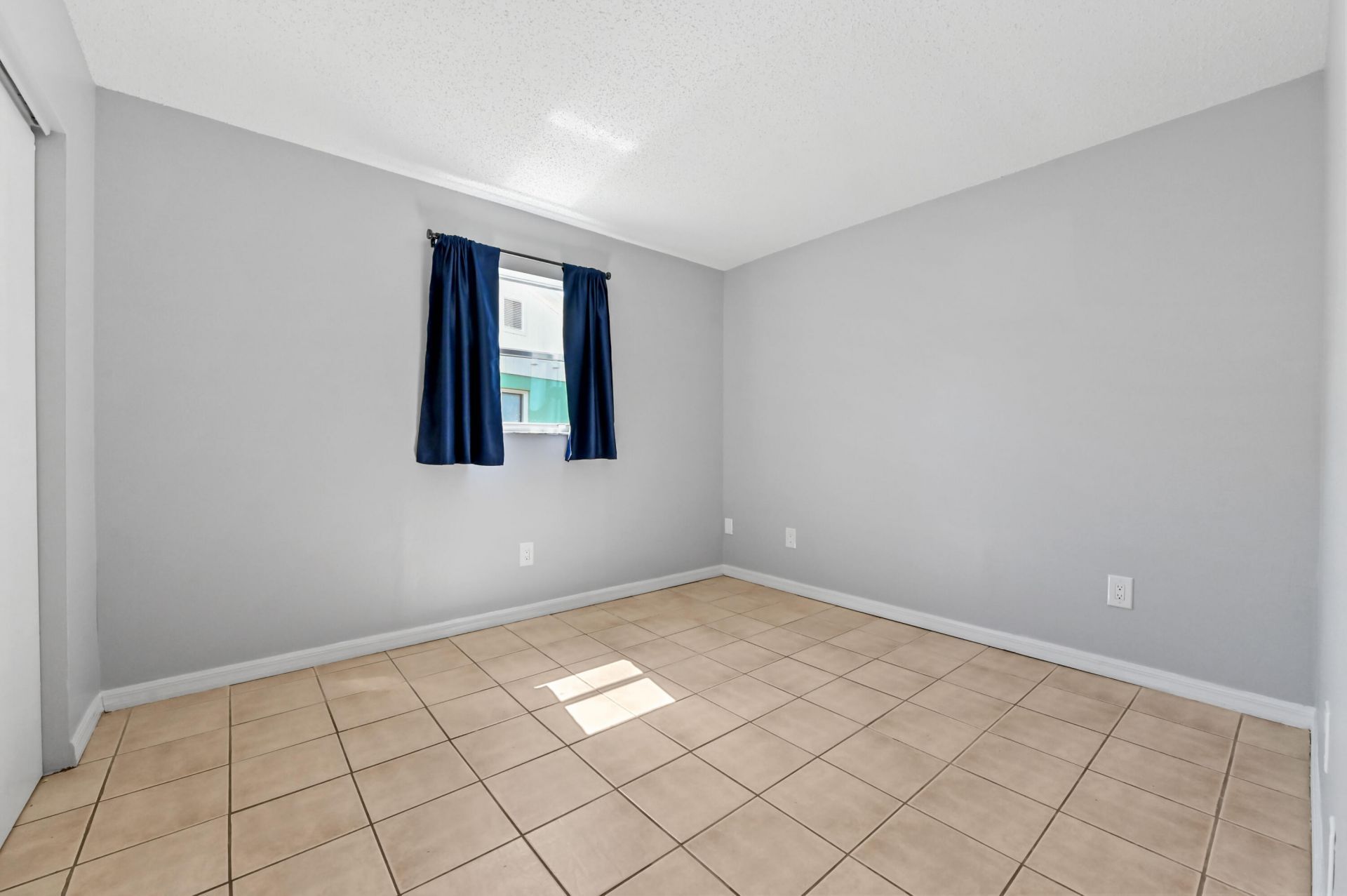 4550 SE Salvatori Road, Stuart, FL 34997 Photo