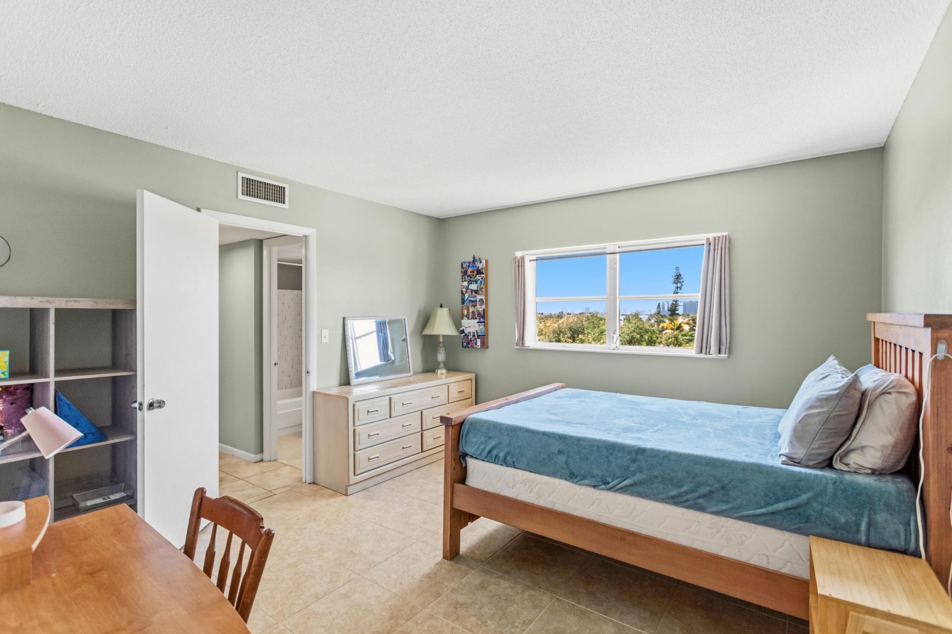 1750 Jefferson Street, Unit 507, Hollywood, FL 33020 Photo