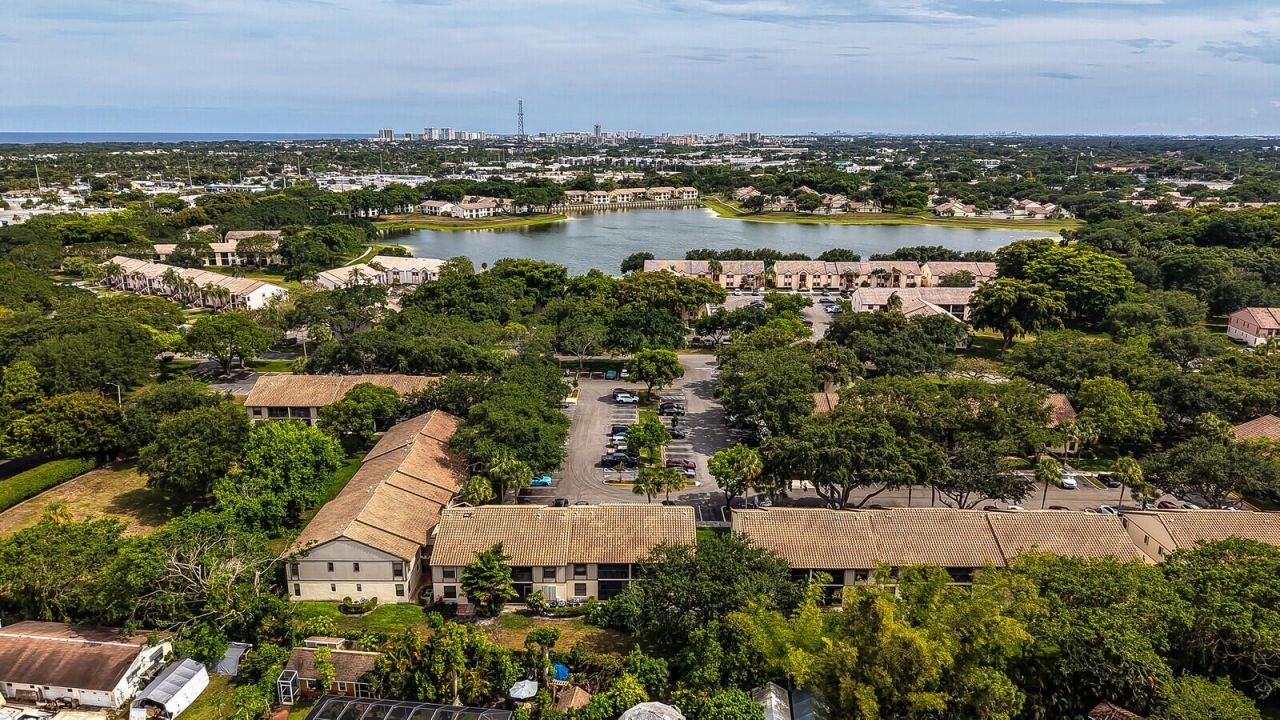 3130 Millwood Terrace, Unit 2150, Boca Raton, FL 33431 Photo