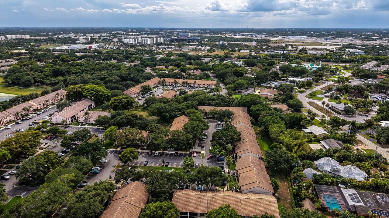 3130 Millwood Terrace, Unit 2150, Boca Raton, FL 33431 Photo