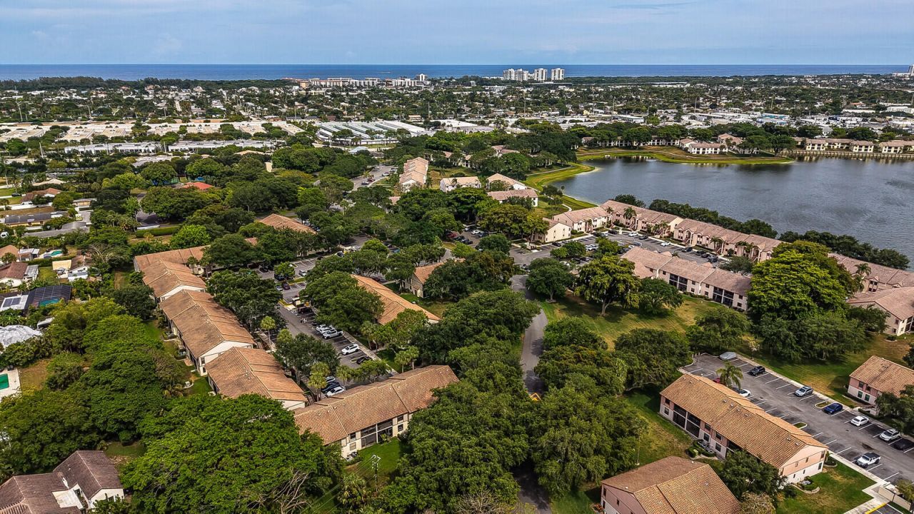 3130 Millwood Terrace, Unit 2150, Boca Raton, FL 33431 Photo