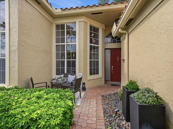 17242 Boca Club Boulevard, Unit 102, Boca Raton, FL 33487