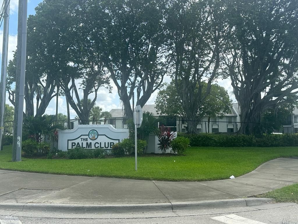 1102 Green Pine Boulevard, Unit B1, West Palm Beach, FL 33409 Photo