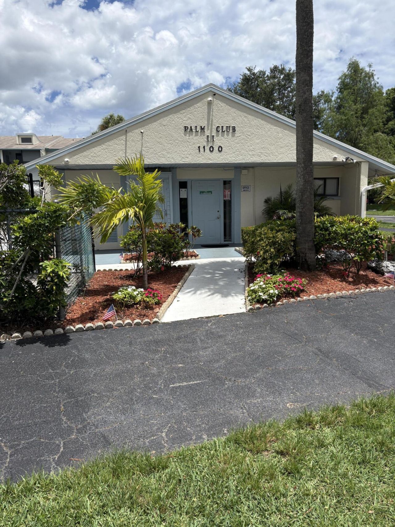 1102 Green Pine Boulevard, Unit B1, West Palm Beach, FL 33409 Photo