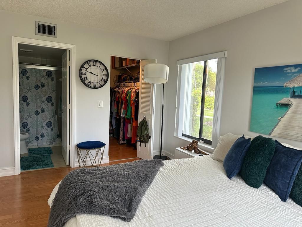 1102 Green Pine Boulevard, Unit B1, West Palm Beach, FL 33409 Photo