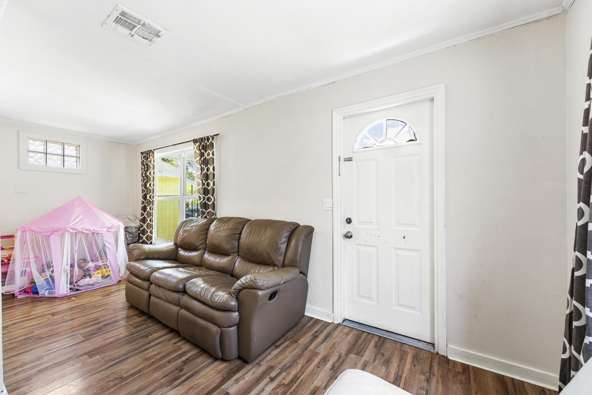 518 N C Street, Lake Worth Beach, FL 33460 Photo
