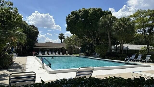 806 Cypress Boulevard, Unit 408, Pompano Beach, FL 33069 Photo