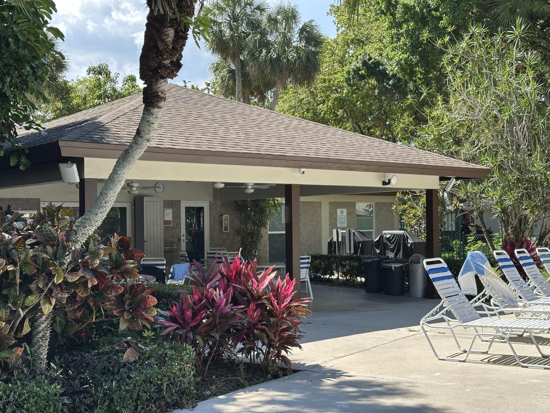 806 Cypress Boulevard, Unit 408, Pompano Beach, FL 33069 Photo