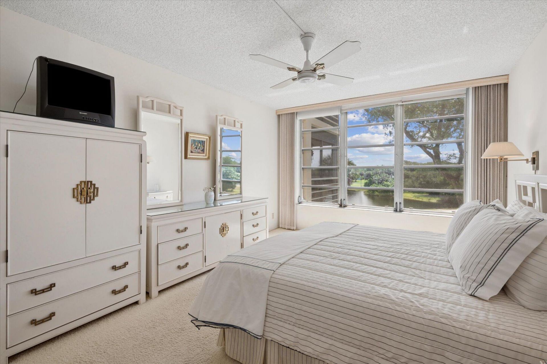806 Cypress Boulevard, Unit 408, Pompano Beach, FL 33069 Photo