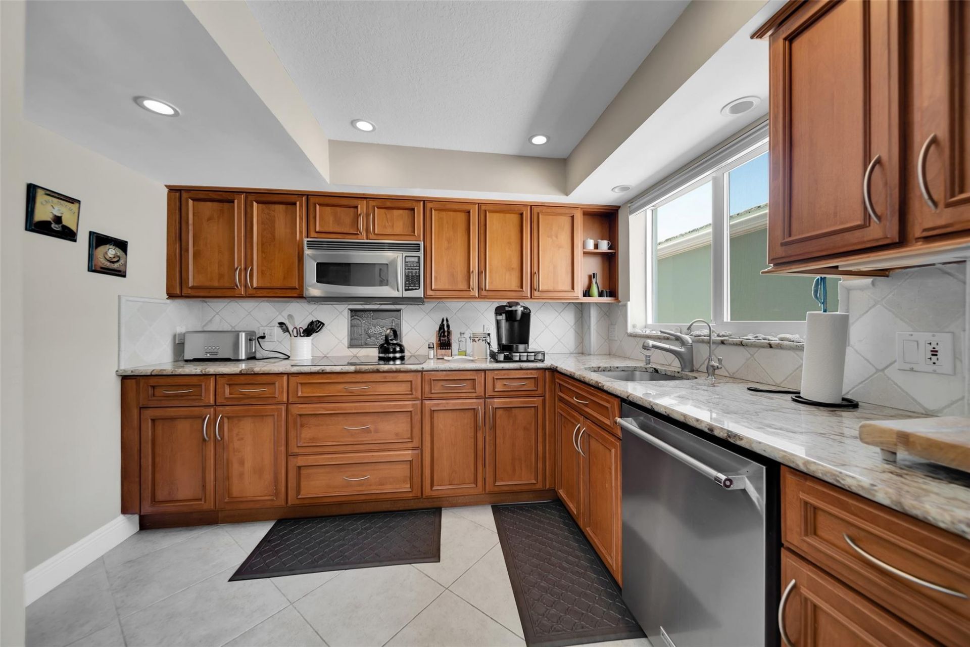 5400 N Ocean Boulevard, Unit 32, Lauderdale by the Sea, FL 33308 Photo