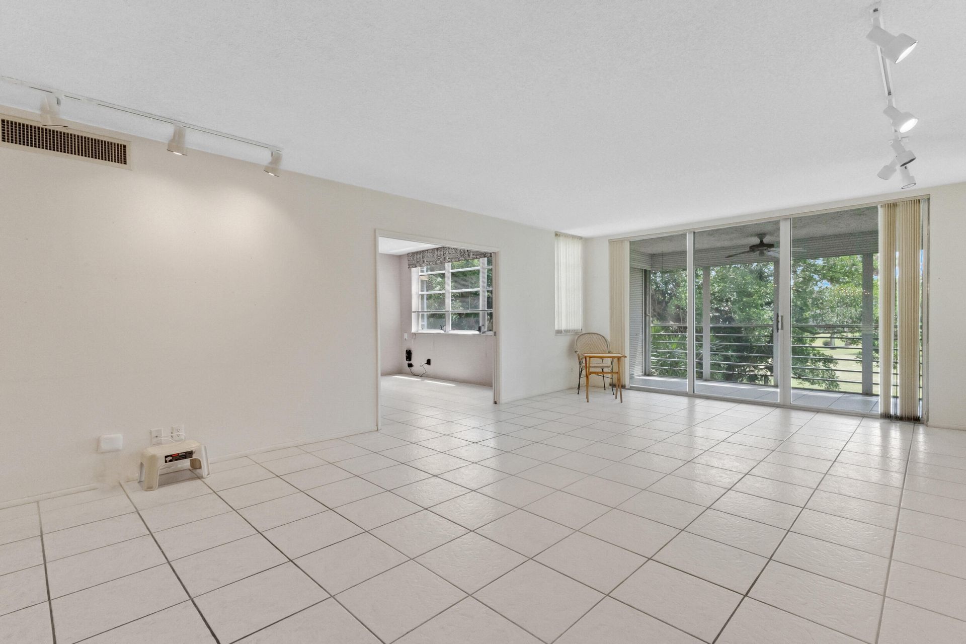 804 Cypress Grove Lane, Unit 202, Pompano Beach, FL 33069 Photo