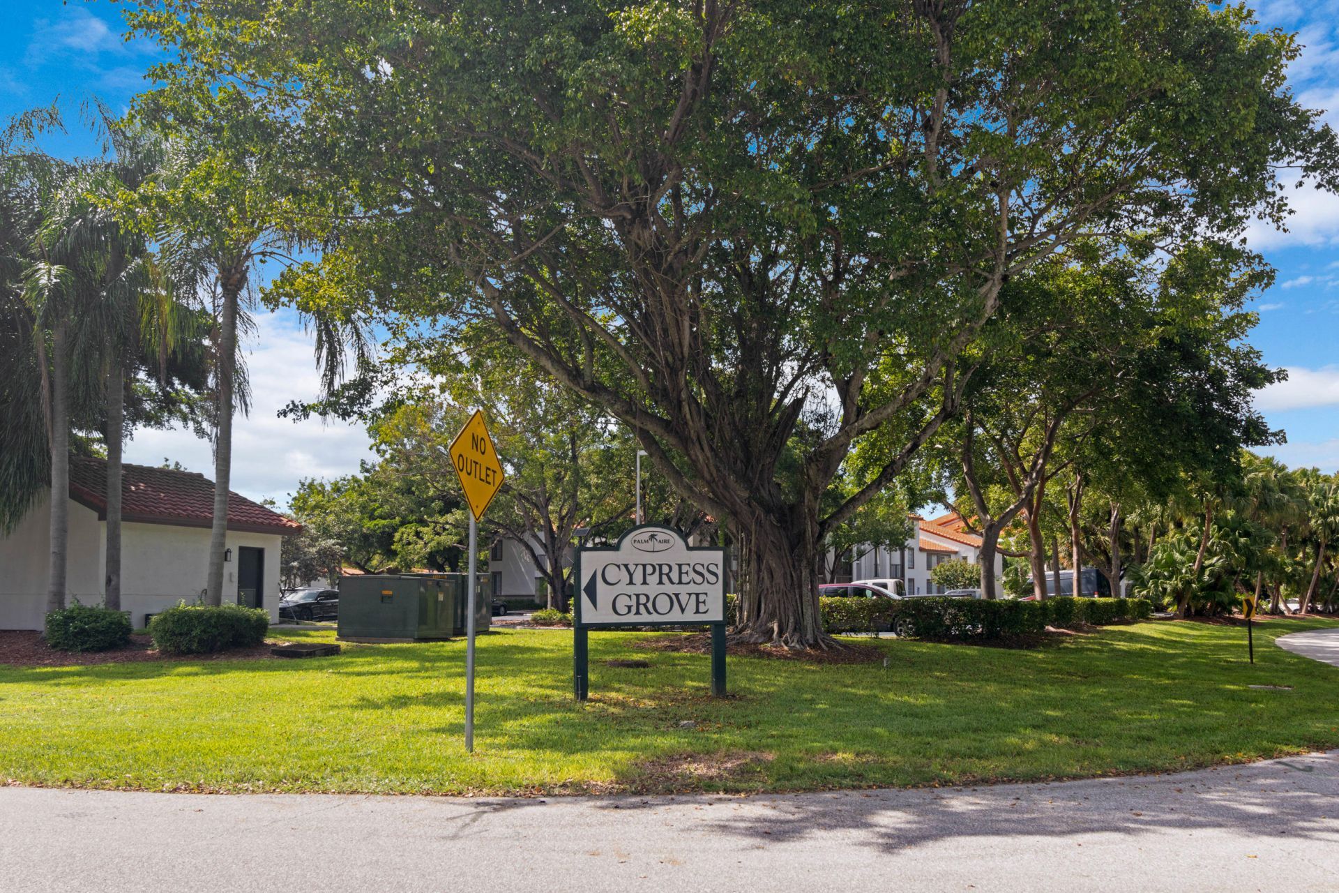804 Cypress Grove Lane, Unit 202, Pompano Beach, FL 33069 Photo