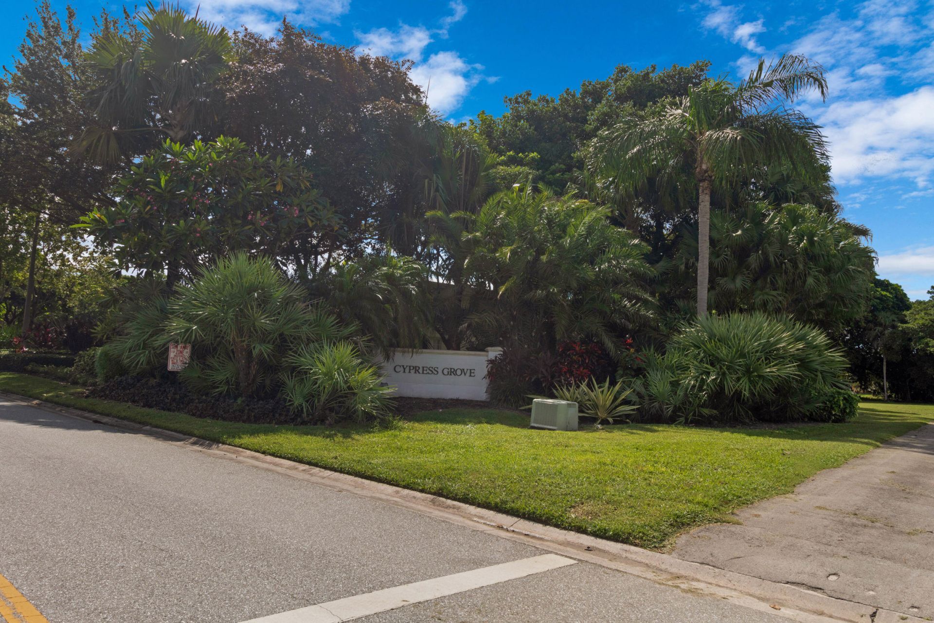 804 Cypress Grove Lane, Unit 202, Pompano Beach, FL 33069 Photo