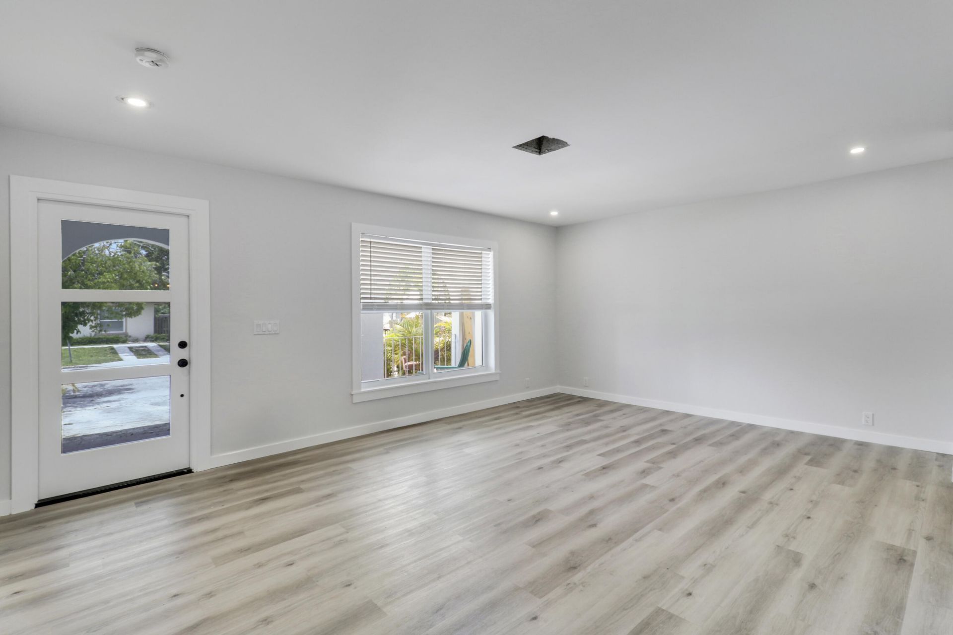 748 Tallapoosa Street, West Palm Beach, FL 33405 Photo
