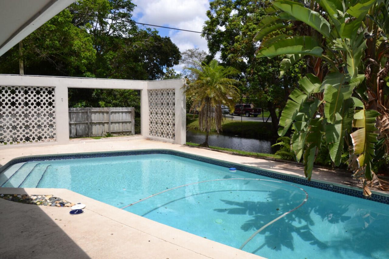 500 SW 62nd Avenue, Plantation, FL 33317 Photo