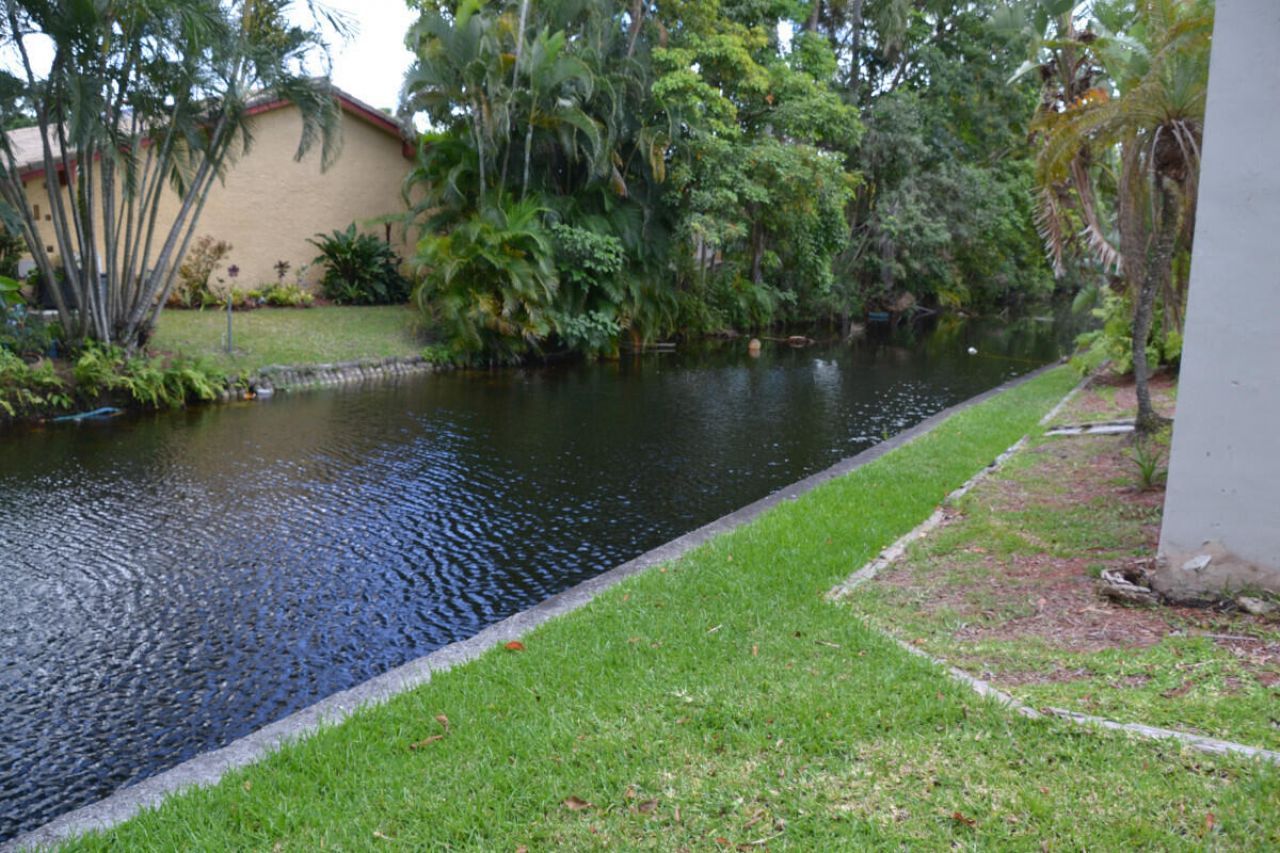 500 SW 62nd Avenue, Plantation, FL 33317 Photo