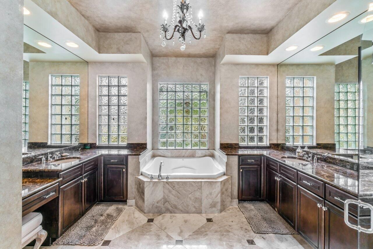 8917 Woodgrove Ridge Court, Boynton Beach, FL 33473 Photo