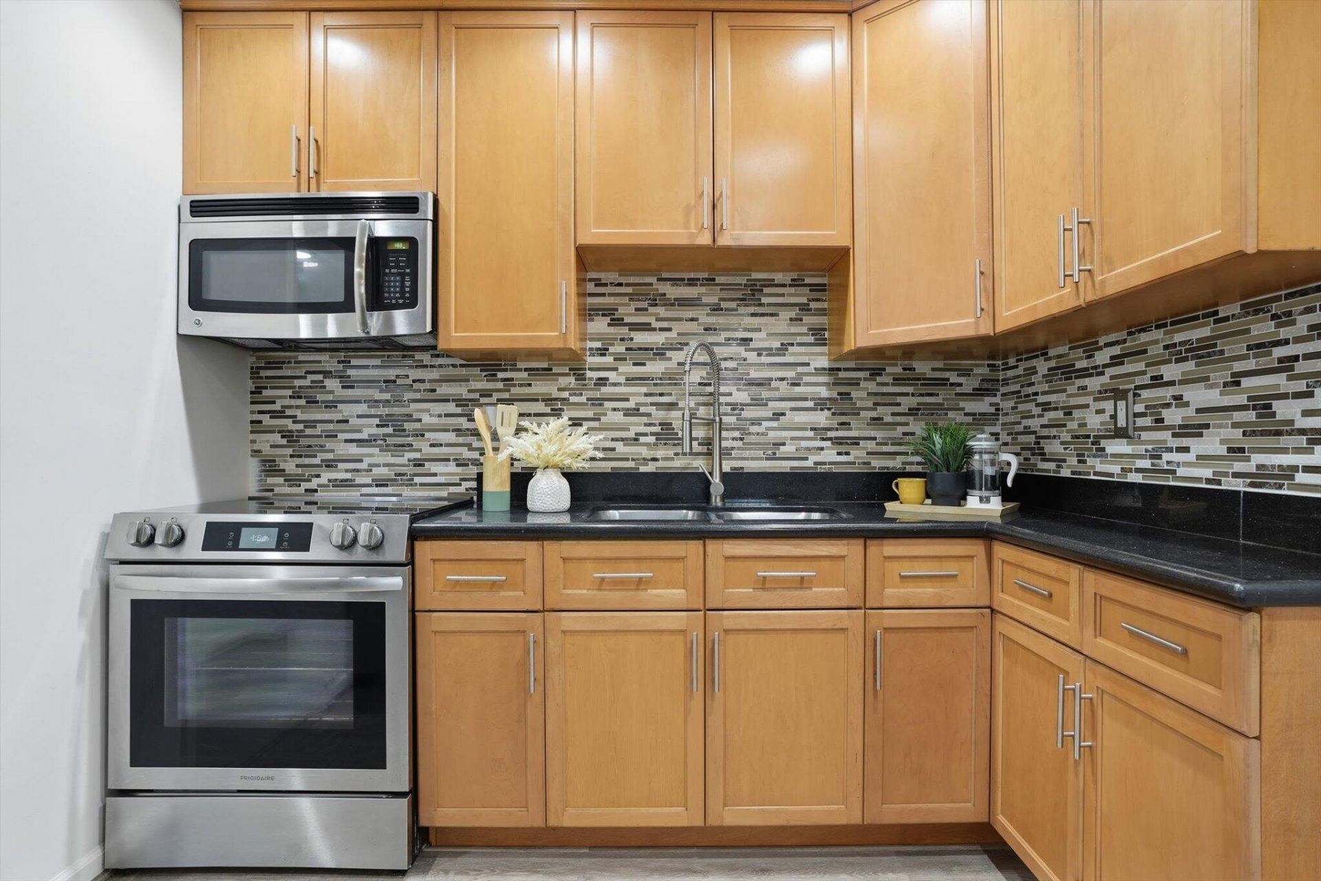 460 NW 136th Street, North Miami, FL 33168 Photo
