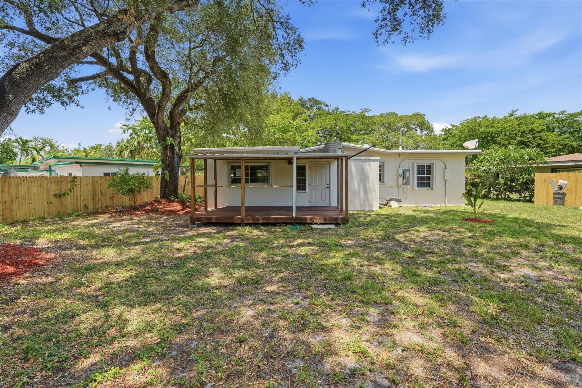 460 NW 136th Street, North Miami, FL 33168 Photo
