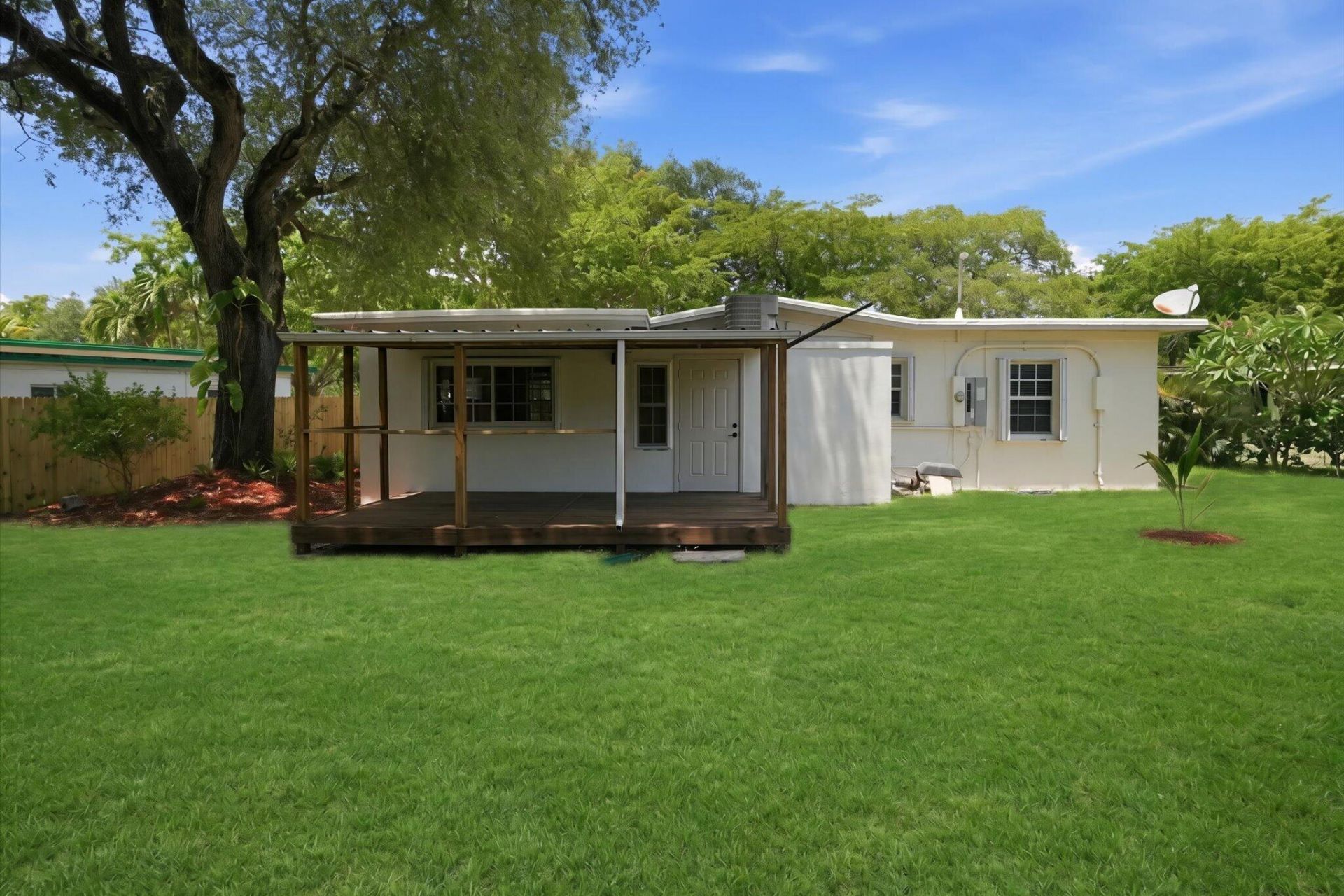 460 NW 136th Street, North Miami, FL 33168 Photo