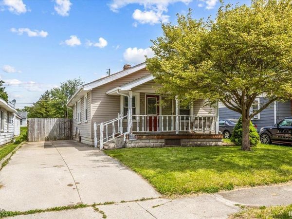 908 W 14th Street, Muncie, IN 47302