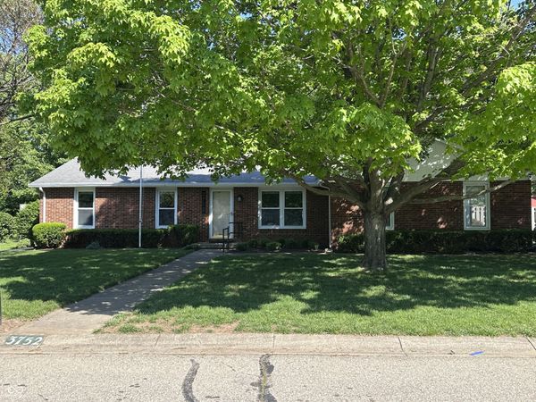 3752 Ironwood Drive , Columbus, IN 47203
