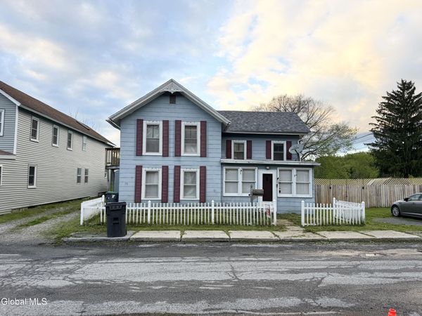 11 Nixon Street, Hoosick Falls, NY 12090