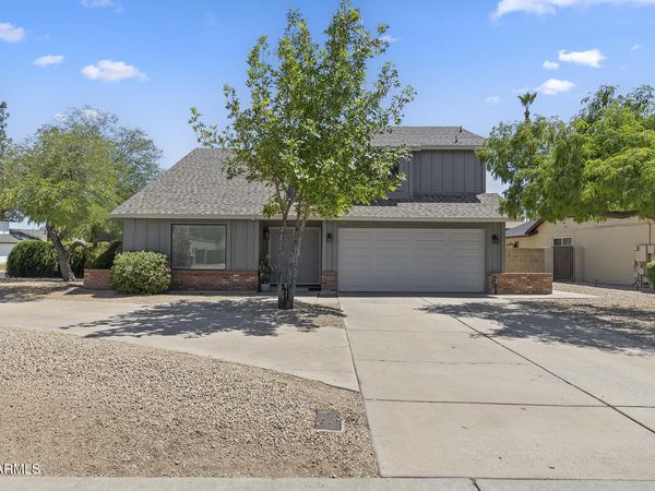 4721 E SANDRA Terrace, Phoenix, AZ 85032