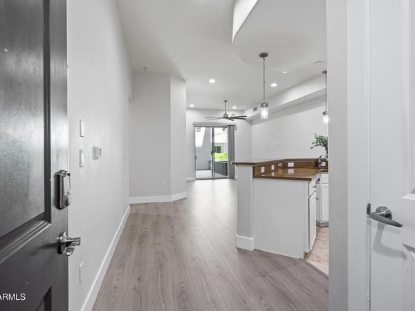 945 E Playa Del Norte Drive, Unit 1025, Tempe, AZ 85288