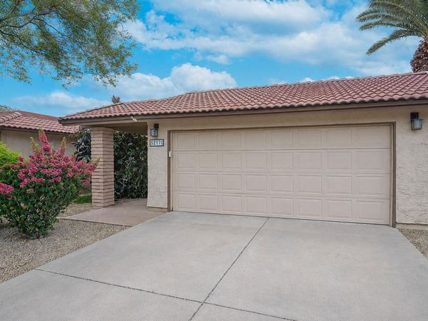 5217 E TUNDER Circle, Phoenix, AZ 85044