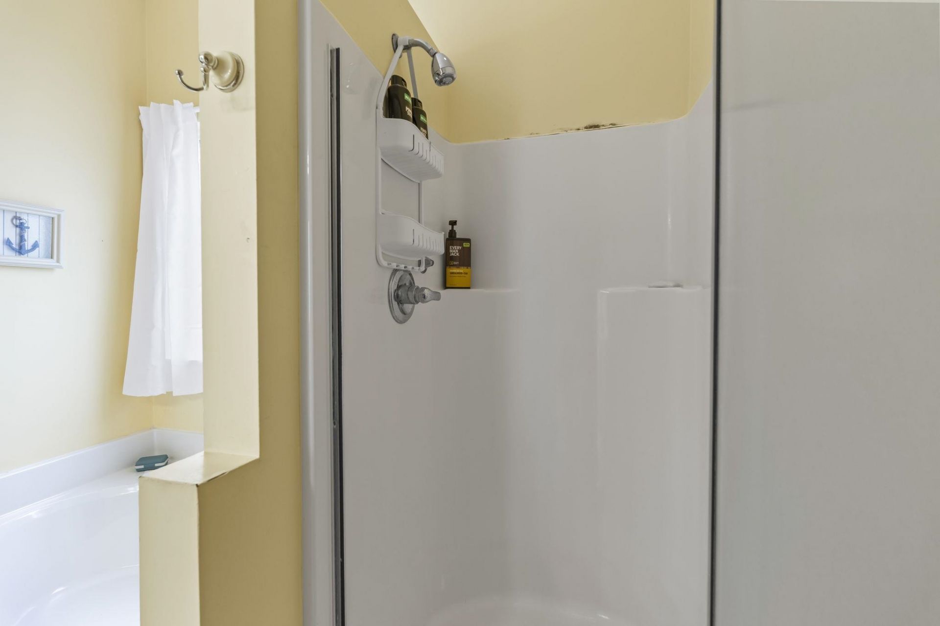 706 Helms Way  Photo 22