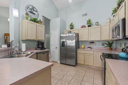 706 Helms Way  photo 4