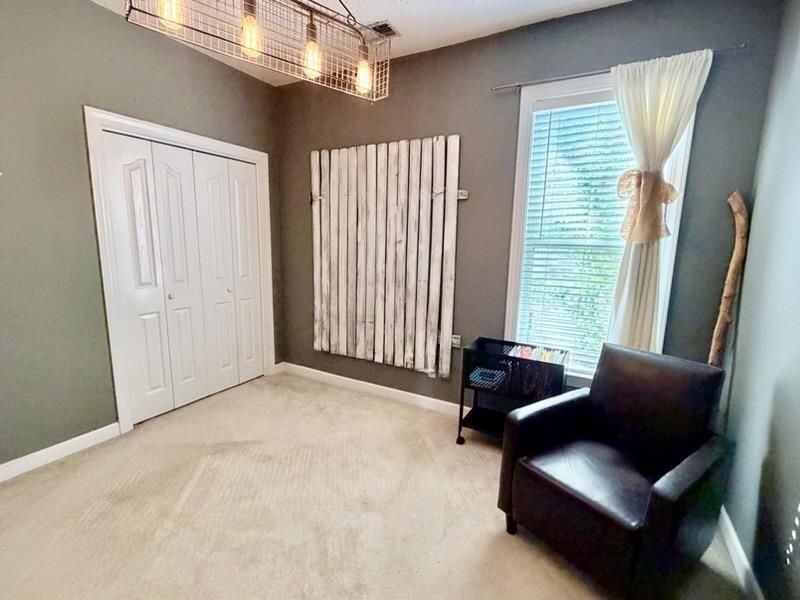 719 Camden Circle Photo 17