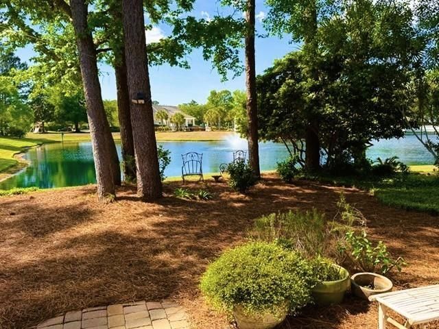 719 Camden Circle Photo 25