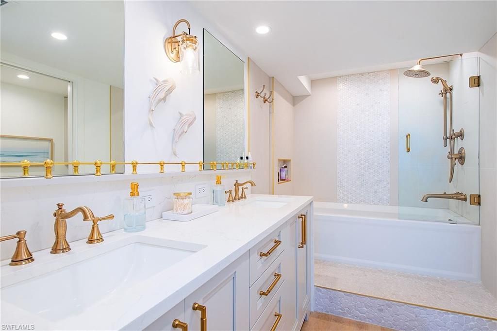 4751 Gulf Shore Blvd N, Unit 1204, Naples, FL 34103 Photo