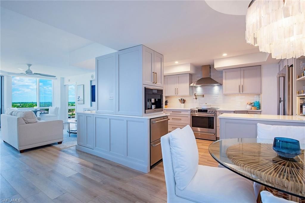 4751 Gulf Shore Blvd N, Unit 1204, Naples, FL 34103 Photo
