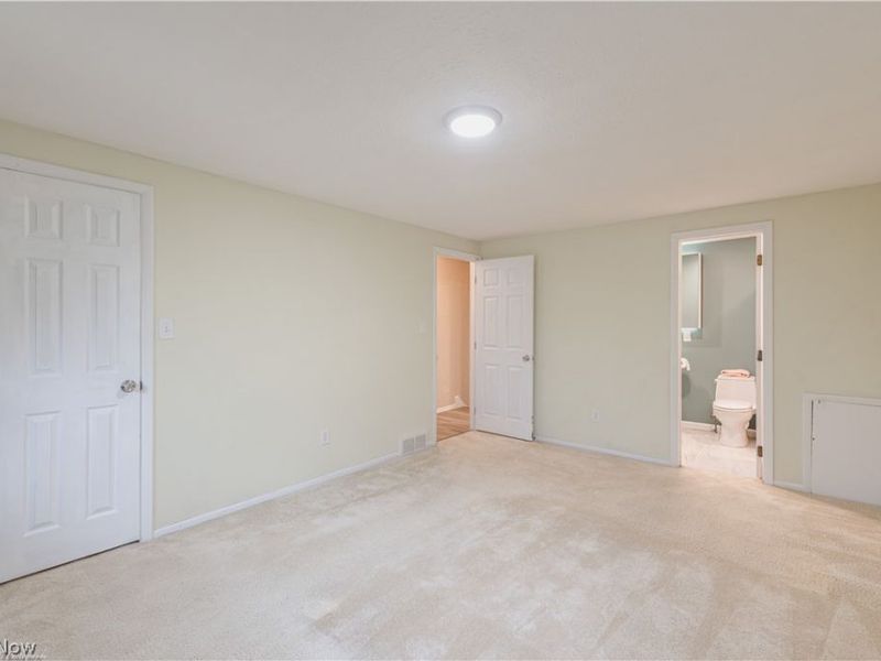 33170 Ledge Hill Drive, Solon, OH 44139 Photo 11