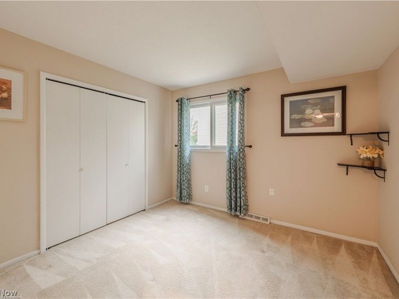 33170 Ledge Hill Drive, Solon, OH 44139 Photo 15