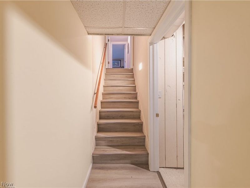 33170 Ledge Hill Drive, Solon, OH 44139 Photo 17