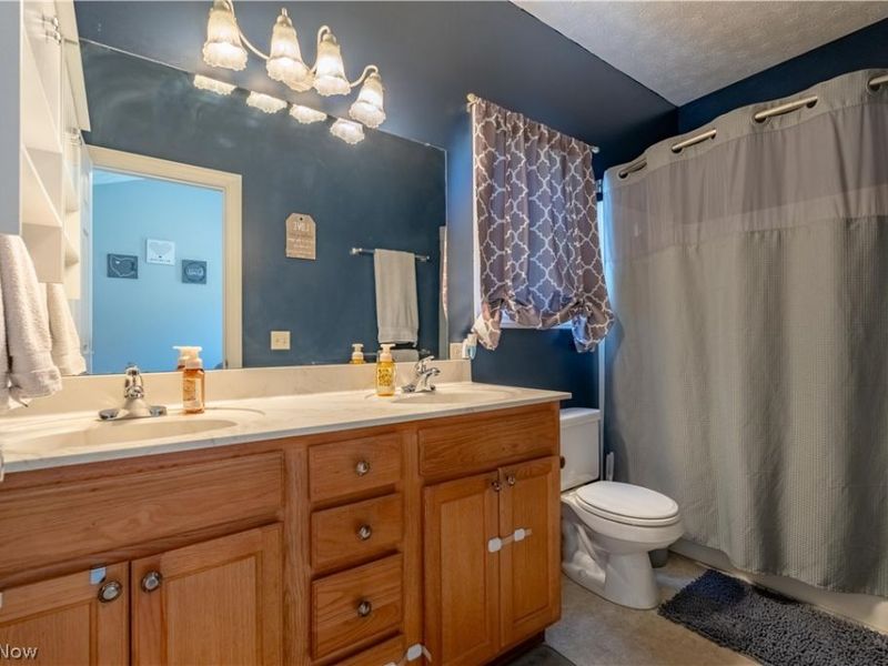 5263 Frederick Street, Barberton, OH 44203 Photo 18