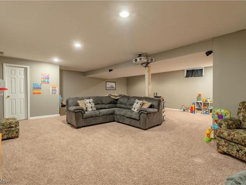 5263 Frederick Street, Barberton, OH 44203 Photo 25