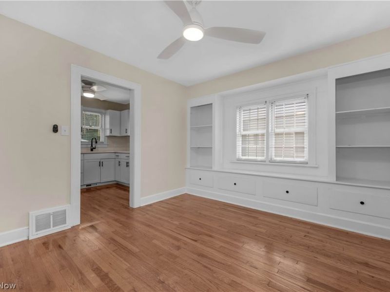 8012 Spring Garden Road , Parma, OH 44129 Photo 10