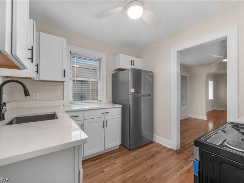 8012 Spring Garden Road , Parma, OH 44129 Photo 15