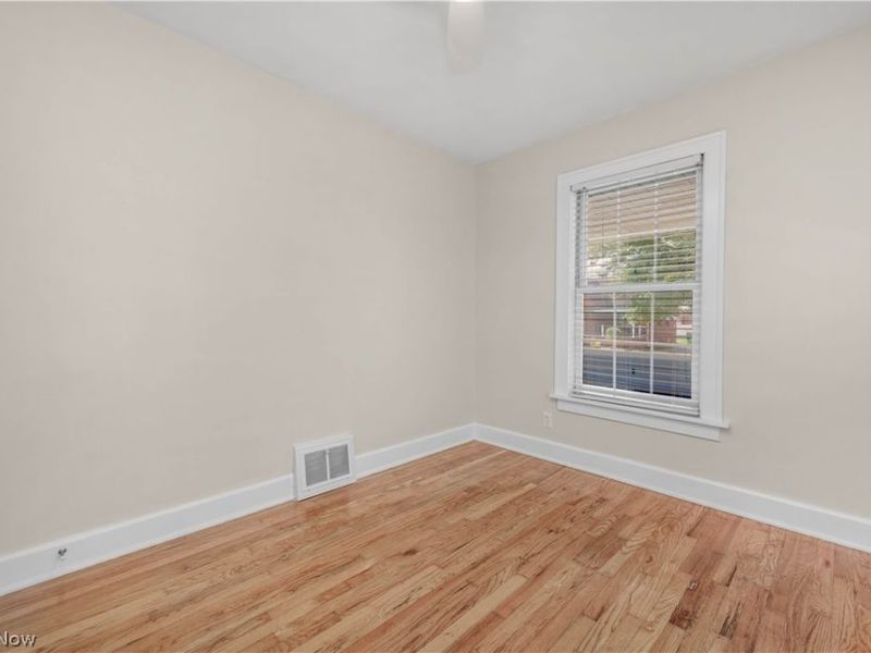 8012 Spring Garden Road , Parma, OH 44129 Photo 20
