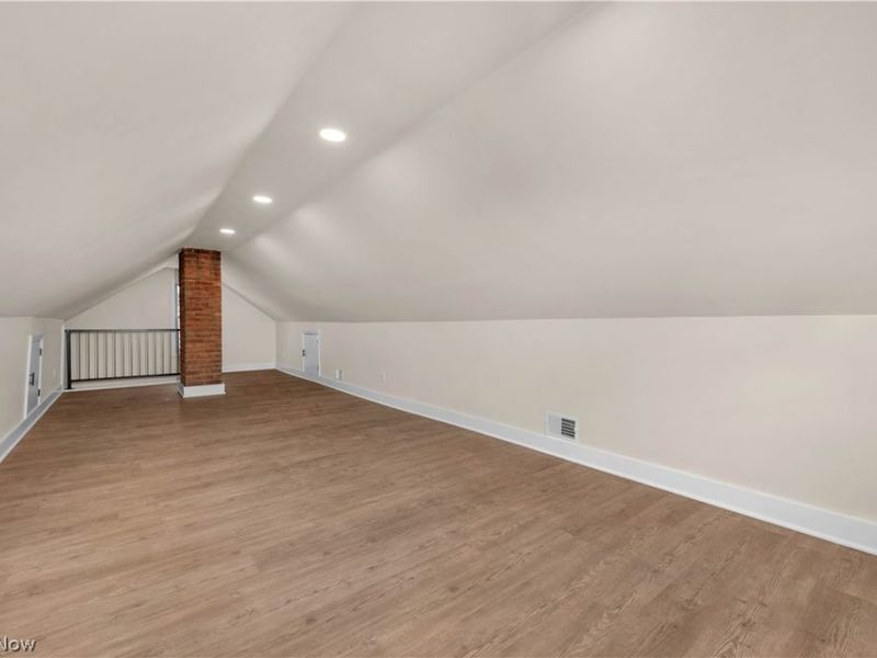 8012 Spring Garden Road , Parma, OH 44129 Photo 27